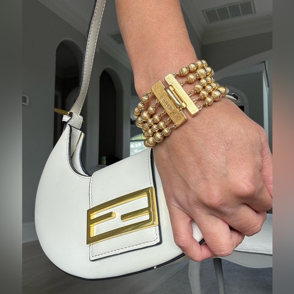 ✨Vintage St John 5 Strands Gold Plated Textured Beads  Wide Hinge Clasp✨ - Picture 1 of 10